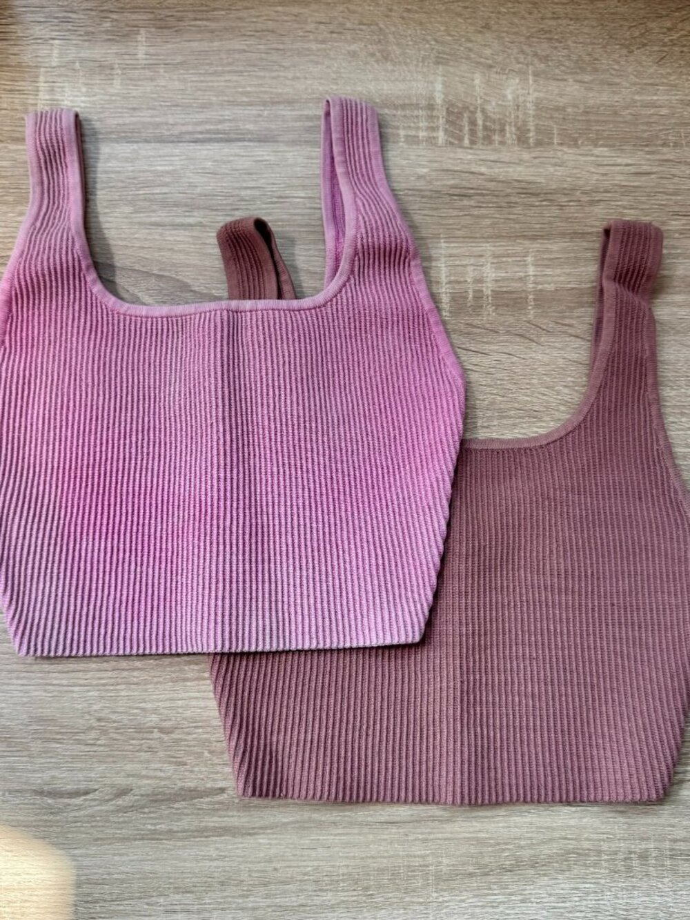 Aritzia Babaton Sculpt Knit Cropped Tank Top Bundle of 2